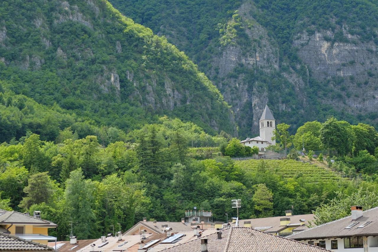 Appartamenti Alle 5 Torri Mezzolombardo Zewnętrze zdjęcie